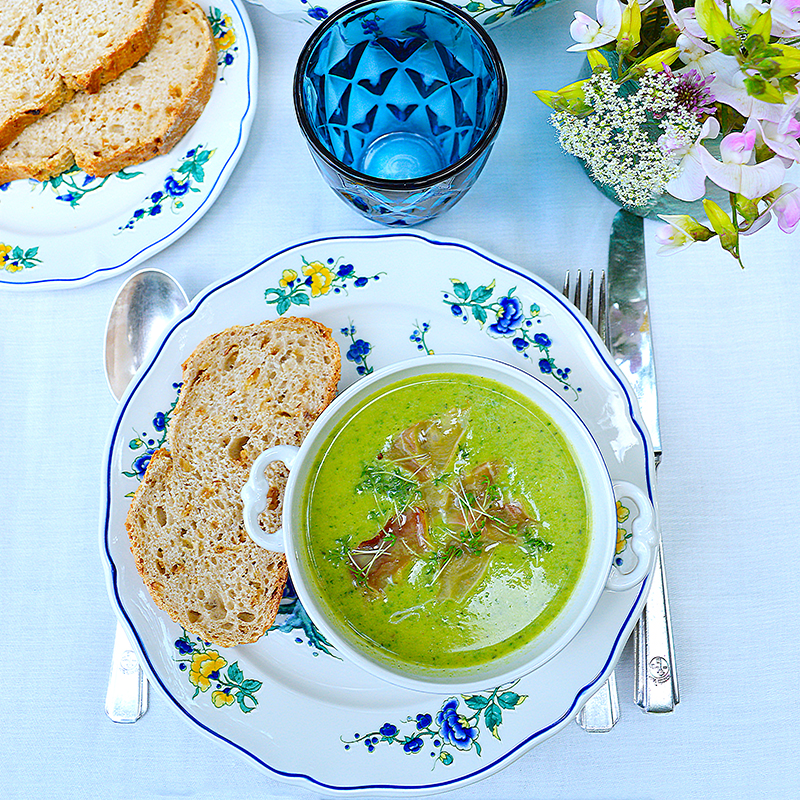 Spinach, Coconut & Courgette Soup / Супа от Спанак & Кокосово Мляко